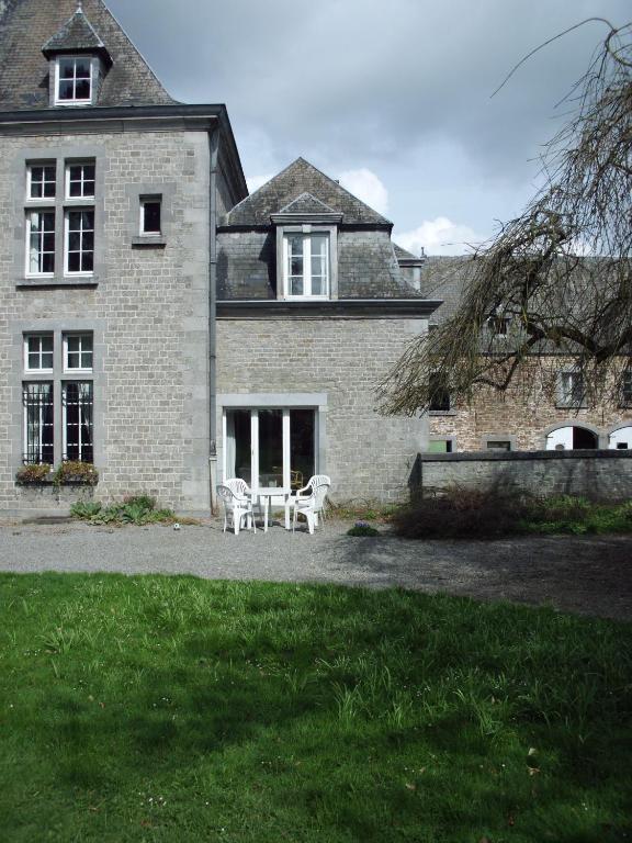 Château De La Motte Hébergement de vacances *