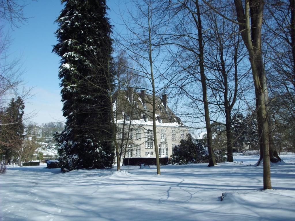 Château De La Motte Hébergement de vacances Yvoir