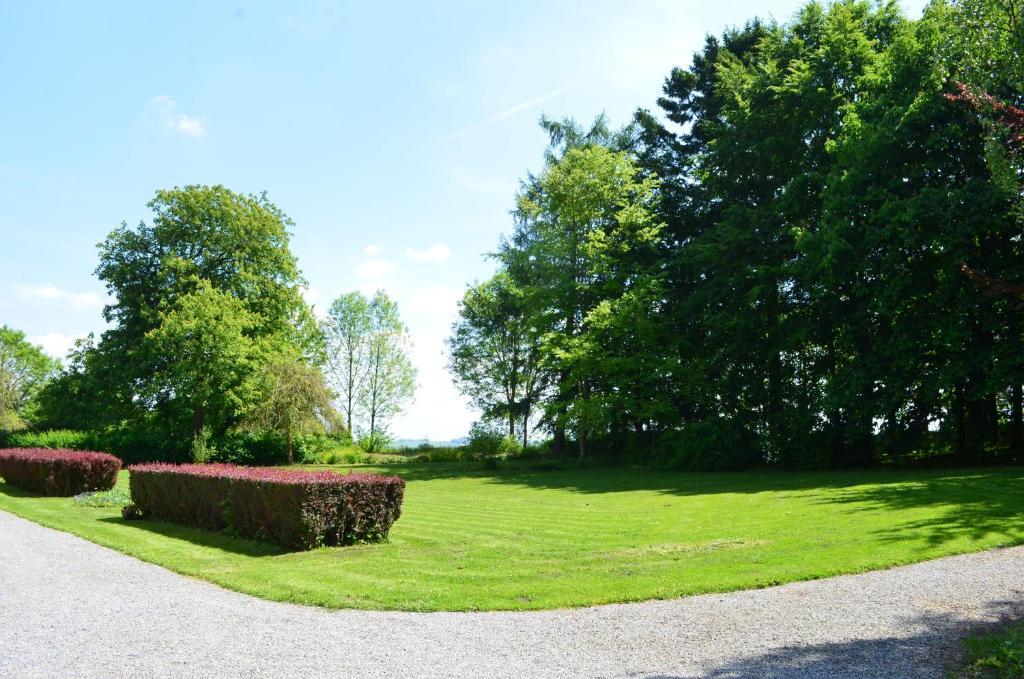 Château De La Motte Hébergement de vacances Yvoir